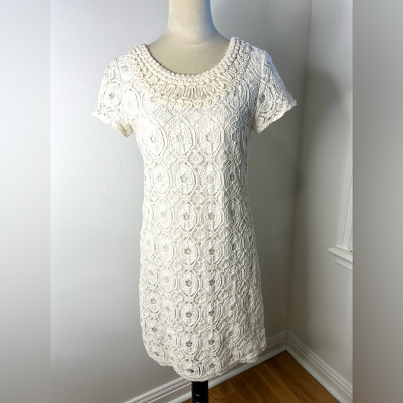 Ronni Nicole Dresses & Skirts - Ronni Nicole Mini Dress  White Cream Lace Pearl Bodycon Y2K SZ 8 EUC